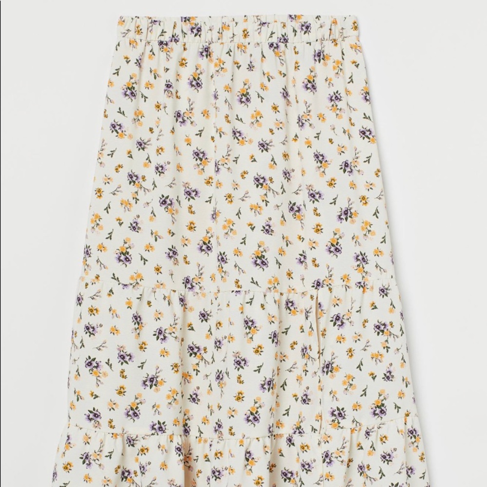 H&M FLORAL MIDI SKIRT